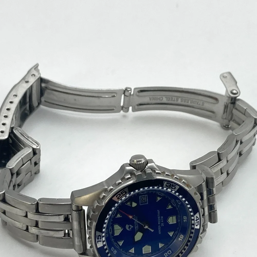 Momentum M1 Women's Diver Watch 30mm Silver Tone Blue Dial 200M New Battery 6